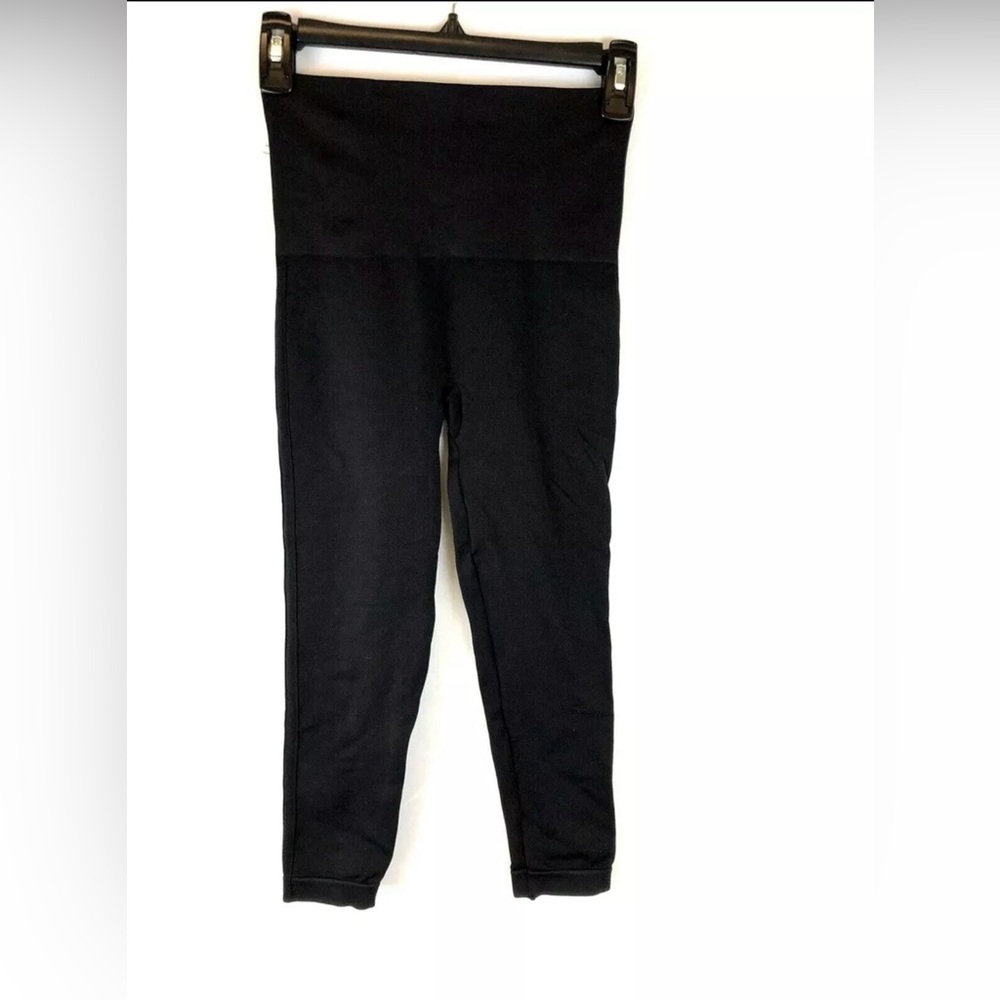Spanx Cropped Look At Me Now Seamless Leggings Womens Size Medium - Picture 2 of 2